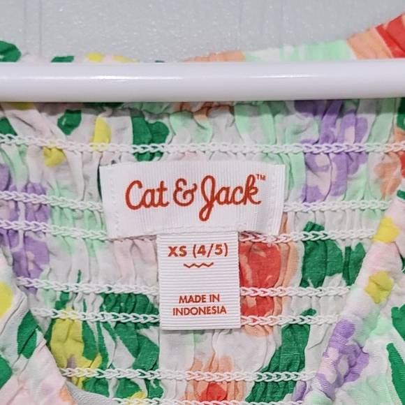 Cat & Jack Girls NWT Multi Floral Smock Short Sleeve Peplum Top Size XS (4/5) - Picture 4 of 7